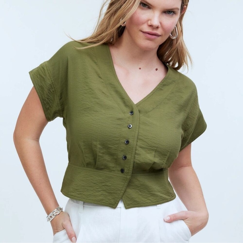 Madewell Olive Green V-Neck Button Front Crop Top